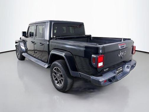 Black Clearcoat 2021 Jeep Gladiator Sport