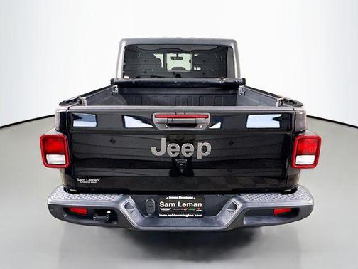 Black Clearcoat 2021 Jeep Gladiator Sport