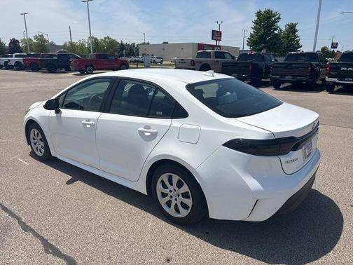 Ice Cap 2024 Toyota Corolla LE