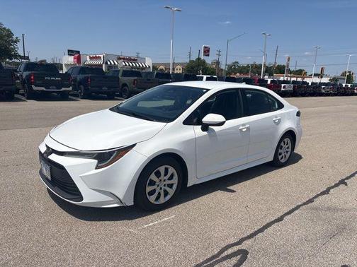 Ice Cap 2024 Toyota Corolla LE