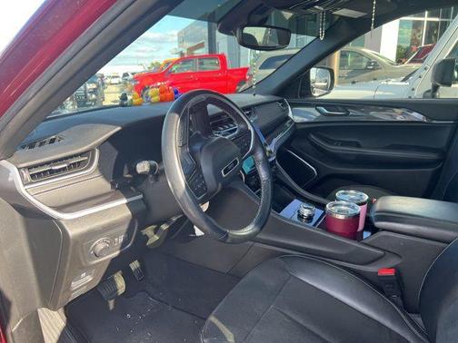 2021 Jeep Grand Cherokee L Altitude