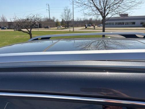 Granite Crystal Metallic Clearcoat 2019 Jeep Cherokee Limited