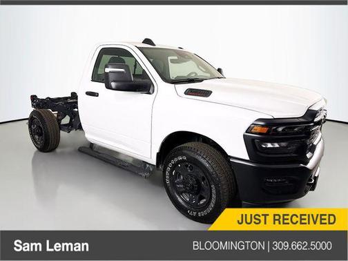 2025 RAM 3500 Tradesman Regular Cab 4x2 8' Box