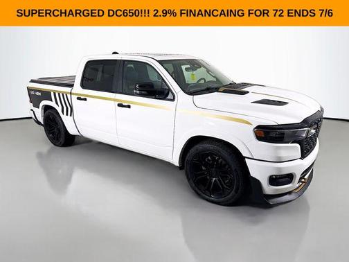 Bright White Clearcoat 2026 RAM 1500 Big Horn/Lone Star
