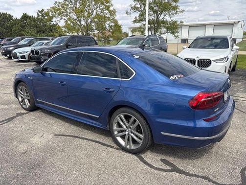 Reef Blue Metallic 2017 Volkswagen Passat 1.8T R-Line w/Comfort