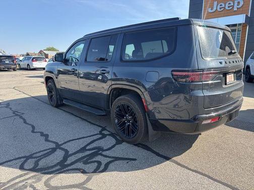 2024 Jeep Wagoneer Series II Carbide 4x4