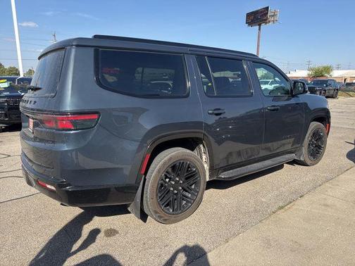 2024 Jeep Wagoneer Series II Carbide 4x4
