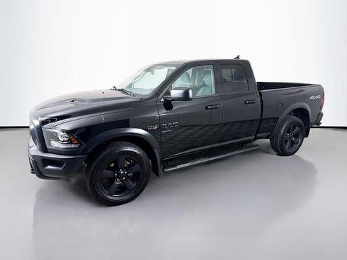 Diamond Black Crystal Pearlcoat 2019 RAM 1500 Classic Warlock Quad Cab 4x4 6'4' Box