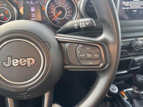 2022 Jeep Wrangler Unlimited Sport