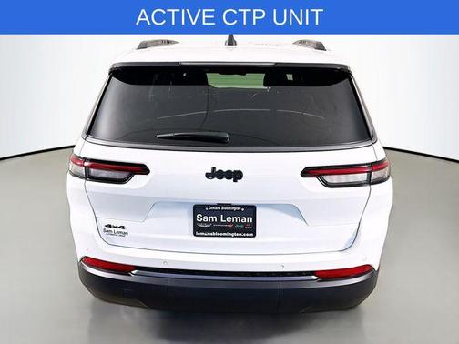 Bright White Clearcoat 2026 Jeep Grand Cherokee L Altitude