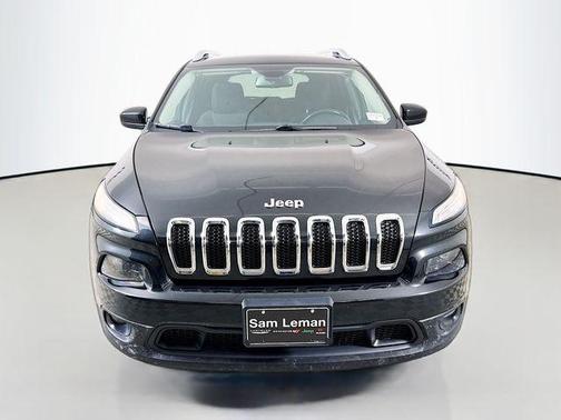 Brilliant Black Crystal Pearlcoat 2015 Jeep Cherokee Latitude