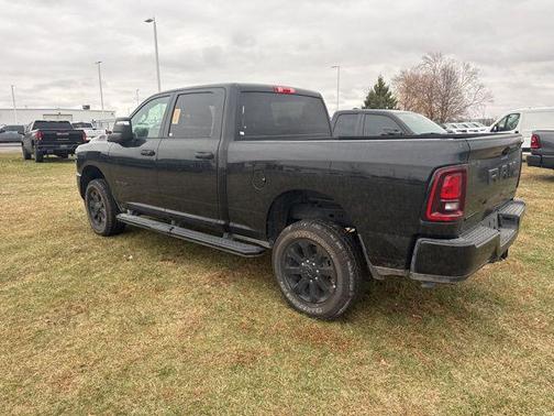 2025 RAM 2500 Big Horn Crew Cab 4x4 6'4' Box