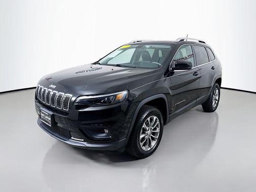 Diamond Black Crystal Pearlcoat 2019 Jeep Cherokee Latitude Plus