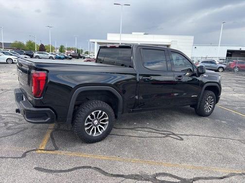 Onyx Black 2022 GMC Sierra 1500 AT4