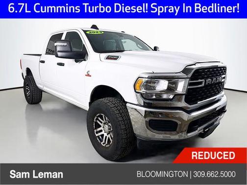 Bright White Clearcoat 2023 RAM 3500 Tradesman Crew Cab 4x4 6'4' Box