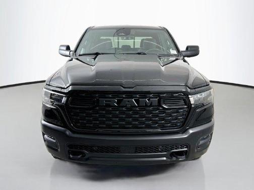 Diamond Black Crystal Pearlcoat 2026 RAM 1500 Warlock Crew Cab 4x4 5'7' Box