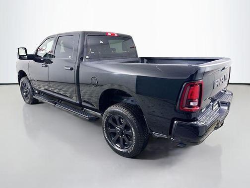 2025 RAM 2500 Big Horn Crew Cab 4x4 6'4' Box