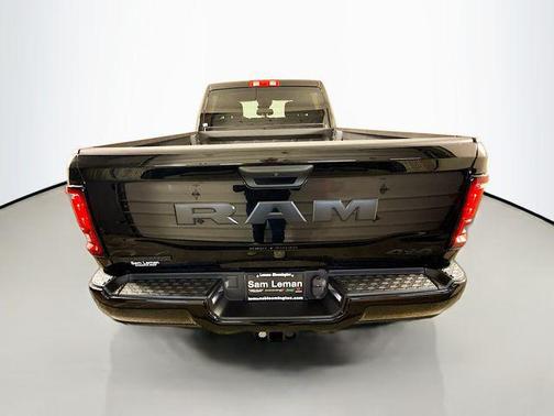 2025 RAM 2500 Big Horn Crew Cab 4x4 6'4' Box