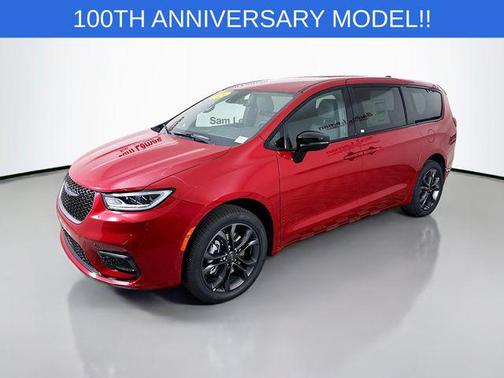 2026 Chrysler Pacifica L