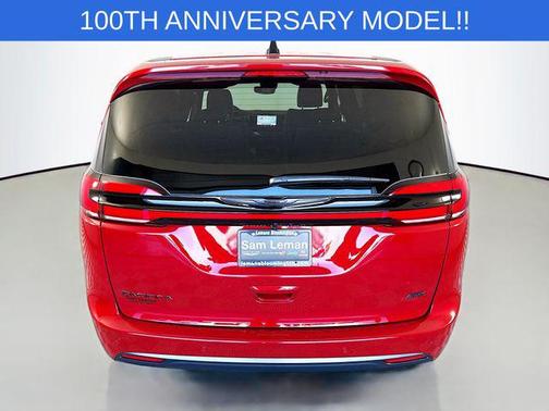 2026 Chrysler Pacifica L