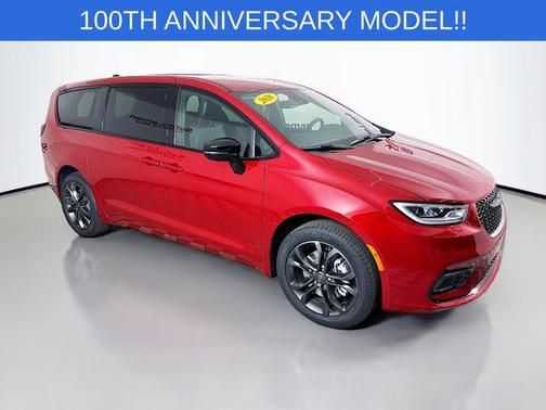 2026 Chrysler Pacifica L