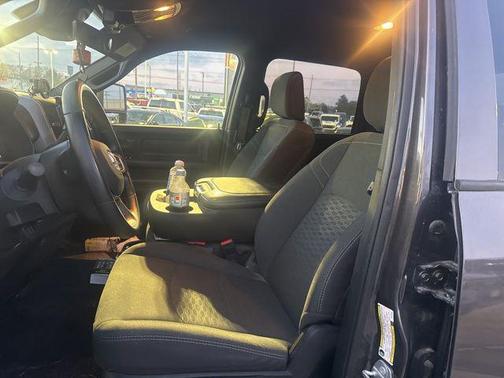 2025 RAM 2500 Tradesman Crew Cab 4x4 6'4' Box