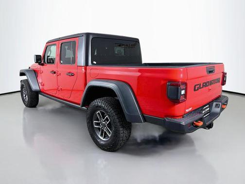 Firecracker Red Clearcoat 2024 Jeep Gladiator Mojave