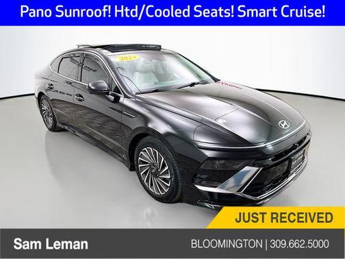 Onyx Black 2024 Hyundai SONATA Hybrid Limited