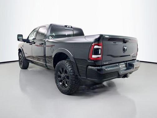 2024 RAM 2500 Limited Crew Cab 4x4 6'4' Box