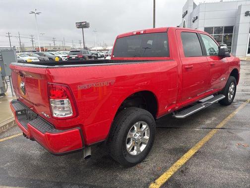 2024 RAM 2500 Big Horn Crew Cab 4x4 6'4' Box