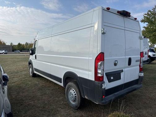 2025 RAM ProMaster 2500 Tradesman