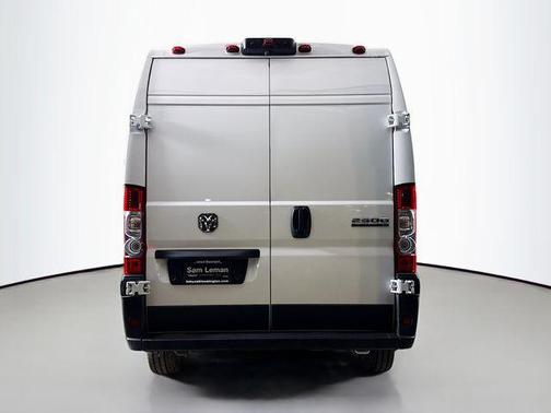 2025 RAM ProMaster 2500 Tradesman