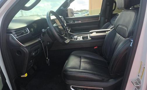 Bright White Clearcoat 2024 Jeep Grand Wagoneer 4x4
