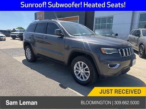 Granite Crystal Metallic Clearcoat 2021 Jeep Grand Cherokee Laredo