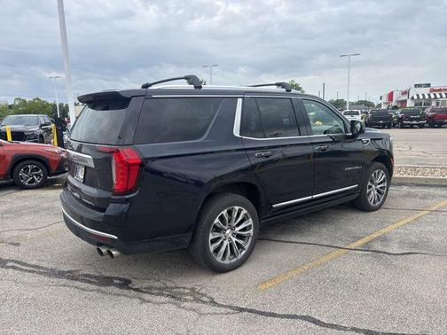 Midnight Blue Metallic 2021 GMC Yukon Denali