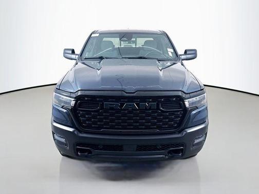 2026 RAM 1500 Warlock Crew Cab 4x4 5'7' Box