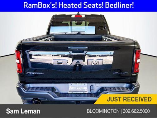 Diamond Black Crystal Pearlcoat 2025 RAM 1500 Rebel