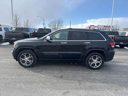 2020 Jeep Grand Cherokee Overland