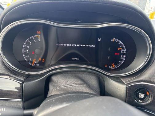 2020 Jeep Grand Cherokee Overland