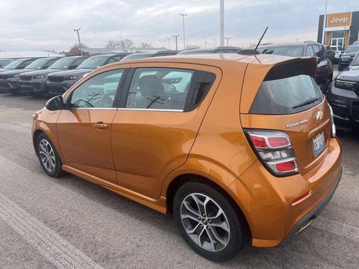 2017 Chevrolet Sonic LT