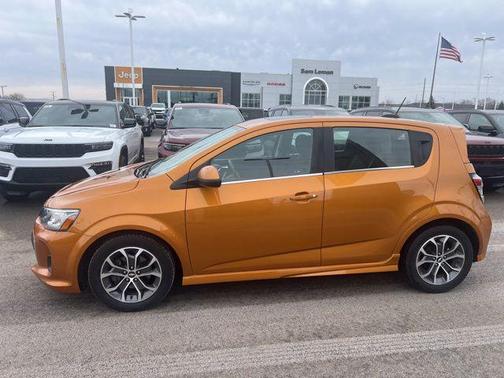 2017 Chevrolet Sonic LT