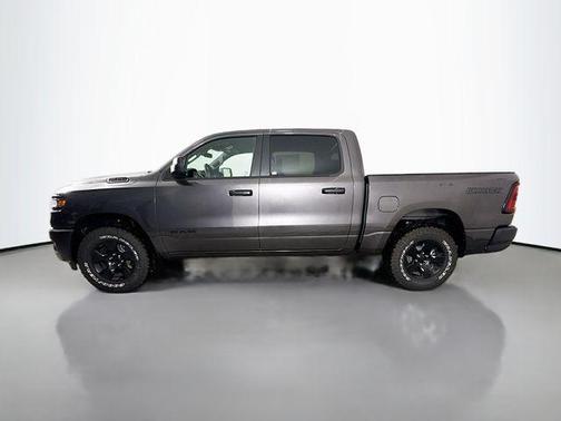 2026 RAM 1500 Warlock Crew Cab 4x4 5'7' Box