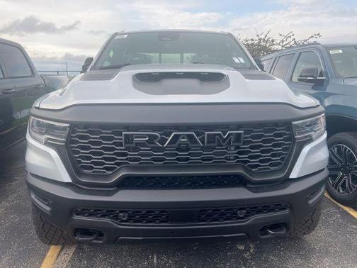 2026 RAM 1500 RHO Crew Cab 4x4 5'7' Box