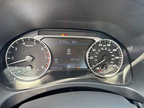 Super Black Clearcoat 2025 Nissan Altima 2.5 SV