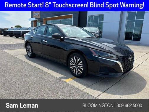Super Black Clearcoat 2025 Nissan Altima 2.5 SV