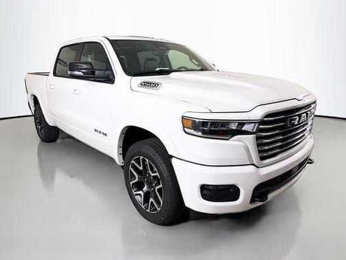 Bright White Clearcoat 2026 RAM 1500 Laramie