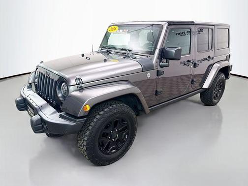 Granite Crystal Metallic Clearcoat 2016 Jeep Wrangler Unlimited Sahara