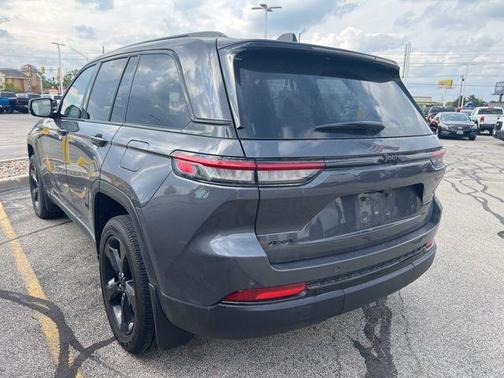 2024 Jeep Grand Cherokee Altitude