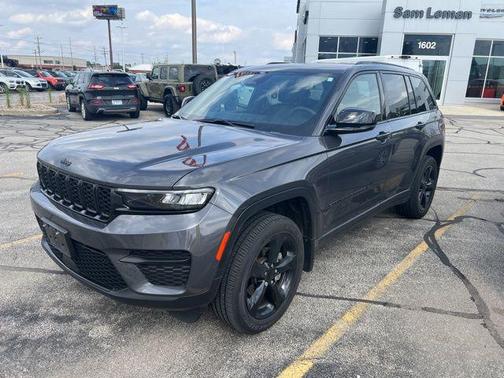 2024 Jeep Grand Cherokee Altitude