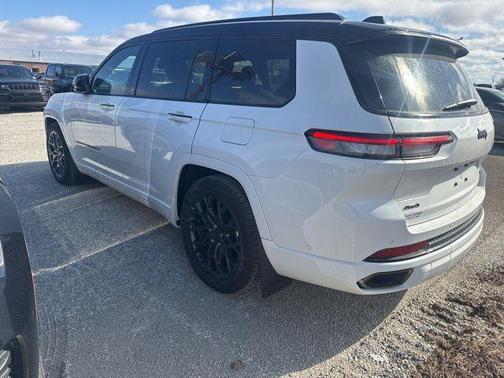 2025 Jeep Grand Cherokee L Summit